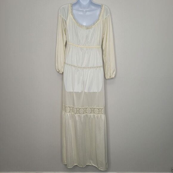Vintage cream 70s crochet maxi long sleeve castlecore cottage sleep dress Small - Picture 2 of 10